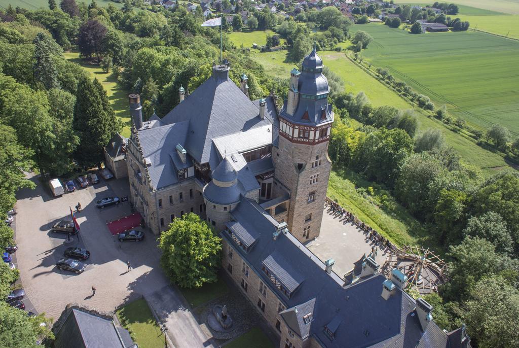 Schloss Hotel Wolfsbrunnen Schwebda Exterior foto